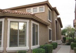 Resort style golf course home