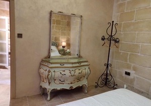 Romantic Townhouse in the Three Cities