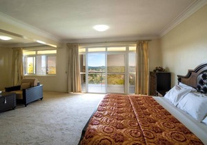 Room in BB - Trendy Executive Suites In Masaka 2