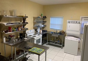 S3 BP - UP TO 30% OFF | Steps to Beach