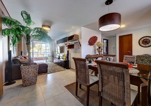 Seaside apartment on Scopa Beach in Porto das Dunas by Carpediem