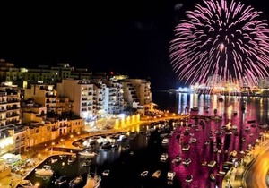 **Sliema 2 Bedroom, 2 Baths close to Balluta Bay**