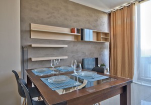 Spacious Sliema Pethouse with Hot Tub