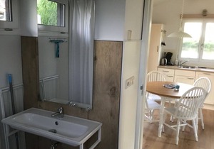 Spend the night on the water in Tiny House/Trekkershut Comfort/Mini Bungalow