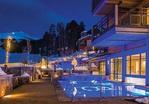 SPRING BREAK - SLOPESIDE Luxury Ski-in/Ski-out- Grand Colorado Peak 8 - SLEEPS 4