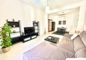 St Julians - Balluta Bay large 3 bedroom apartment