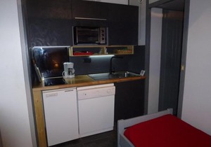 Studio 4 pers, balcon sud, au pied des pistes - FR-1-292-75