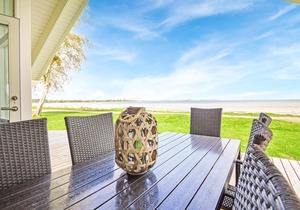 Stunning home in Sjølund