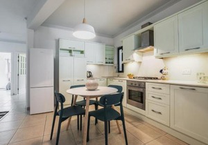 Stylish 3 Bedroom Apartment - St. Julians - 5 mins from Balluta Bay