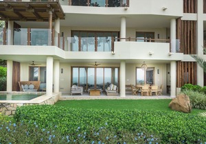 Terraza L2 · Ultra Luxury Condo *Guacalito *DayPass Included*Pool *Housekeeping