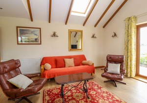 The Brambles, BANGOR-ON-DEE