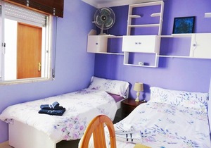 Twin Bedroom + Breakfast