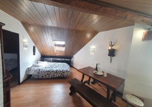 Typical mountain mansarda close to Fiera Rho Milano MIND