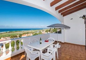 Villa ∙ 3 bedrooms ∙ 6 guests