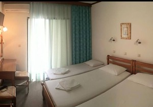 Vlachogiannis Hotel - Triple Room 3