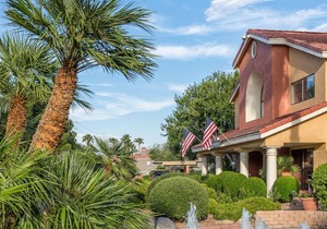 Westgate Flamingo Bay Resort 1br suite, Friday check-in