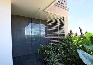 William's Place | 1 Bedroom Gray Apartment