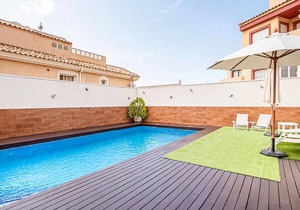 Would you like to enjoy a glass of wine in a hammock next to a beautiful pool with complete privacy?