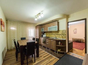 Carol Davila | Pitesti