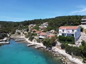 Buda | Cove Basina (Jelsa)