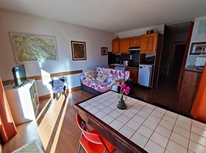 Isola Pièces Personnes | Isola