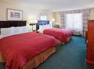 Country Inn | Hiram