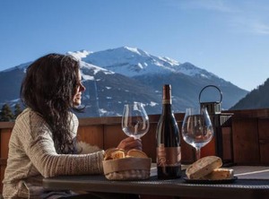 Holiday Erika | Premadio