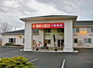 Ryan Inn | Hines