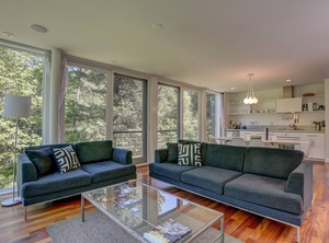 Neal Creek Retreat | Hood River