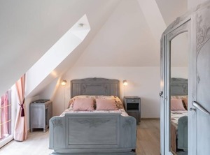 Valhalla Chez Jules Persons | Planguenoual