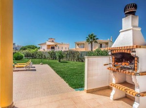 Villa Vega | Castelo