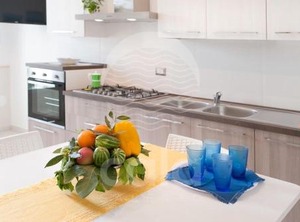 White | Torre Lapillo