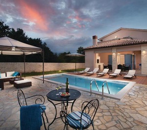 Krsan Outdoor Swimming 