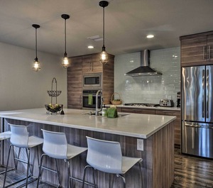 Waterfront Downtown Astoria 