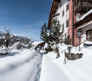 Strasserwirt Herrenansitz Zu Tirol