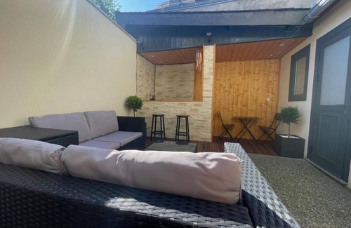 Bagneres-de-Luchon Villa | À 2 Minutes à Pied du Télécabine, Maison Cosy Idéal Pour les Familles