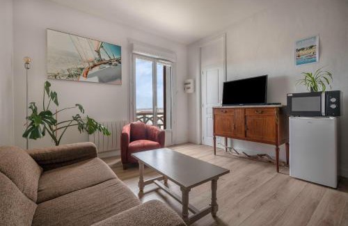 Le Cormier Apartment | À 50m de la plage, Appartement vue mer