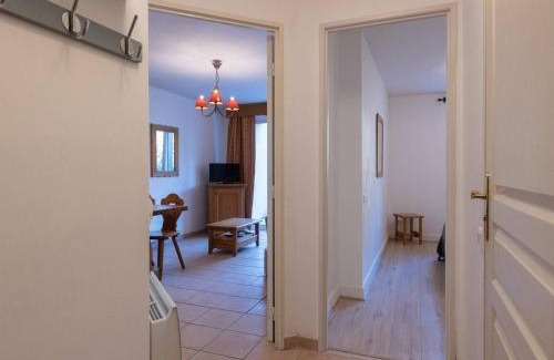 Vielle-Aure Apartment | À Vielle Aure, T2 4 pers, piscine couverte, terrasse, garage, proche télécabine et thermes - FR-1-296-290
