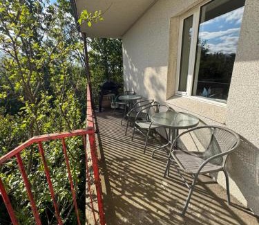 Borgarnes House | Álftártunga Farm Guesthouse