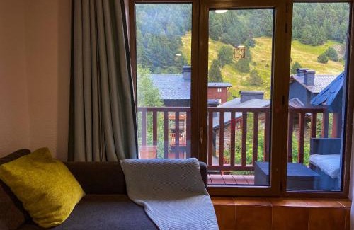Soldeu Apartment | Ático Dúplex Con Increibles Vistas a La Valle De Incles - Parking Gratis l by BonesVacances