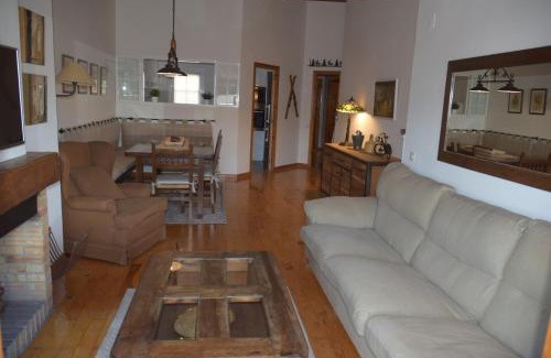 Llivia Apartment | Ático en Llivia espacioso y acogedor