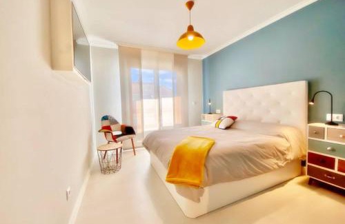 Vilagarcia de Arousa Apartment | ÁTICO MONET - Arte y cielo frente al parque con río y junto al mar