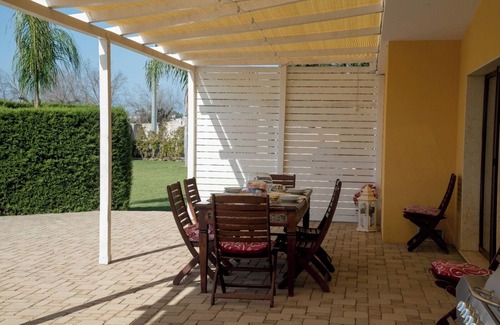 Melissano Villa | è una villa con piscina immersa nel verde, è vicina a Gallipoli, Otranto e Leuca