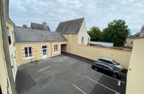 La Fleche Apartment | école 103