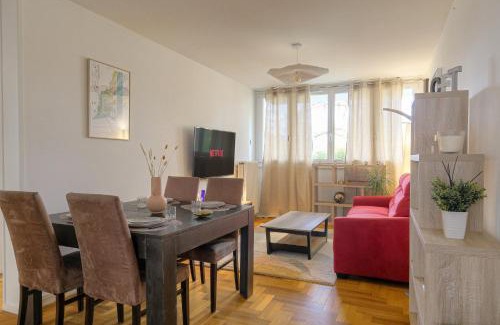 Sainte-Foy-les-Lyon Apartment | Élégant et Spacieux idéal déplacement Pro