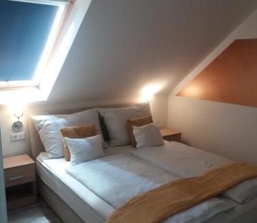Heviz House | Éva Apartman
