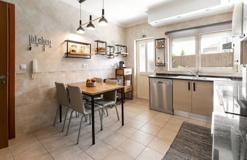 Obidos Villa | Óbidos Pool & Charm - Pet Friendly
