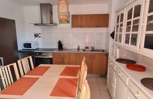 Giens Apartment | Ô Salins Presqu'ile DE Giens Rez-de-jardin 6 Personnes, 150m Plage, Wifi Clim
