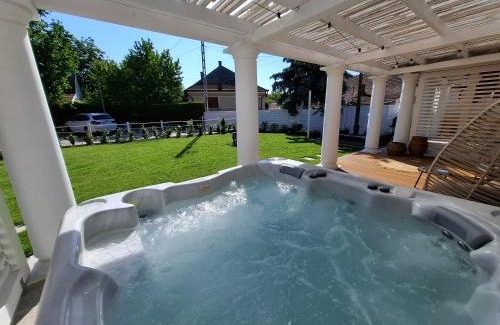 Bogacs House | Öreg Malom Apartmanház