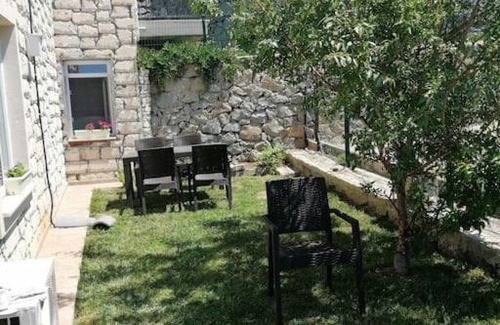 Gokceada Villa | Özel bahçeli 3+1 dubleks villa, merkeze yakın